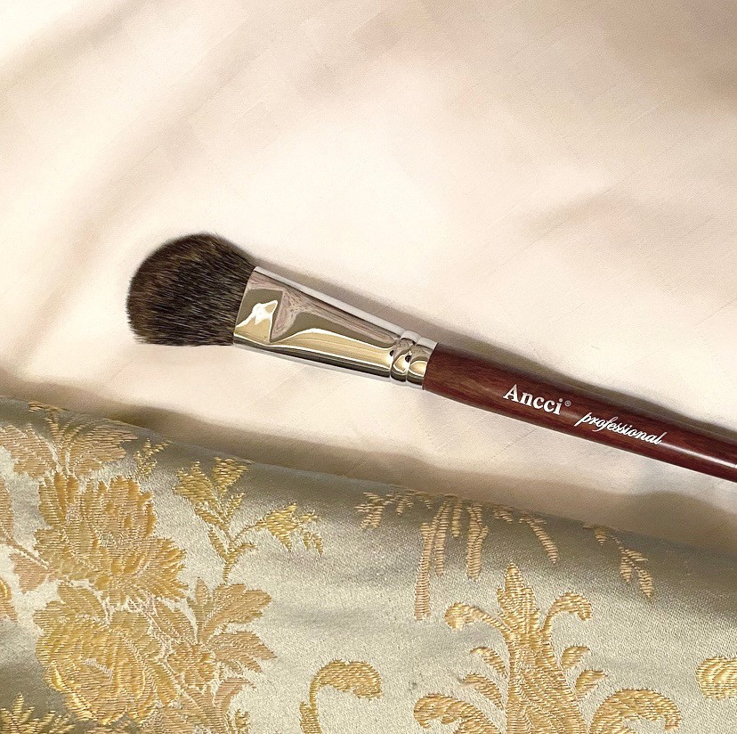 【Ancciの天使チーク＆シェーディングブラシ】ANC 2001